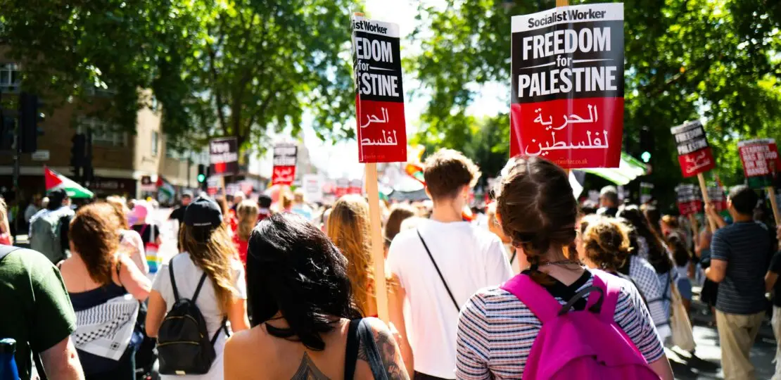 pexels-guyjoben-33577016